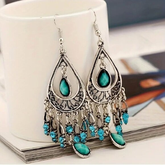 Jewelry - Bohemian Water Drop Shaped Tassel Hook Earring Inlaid With Zircon